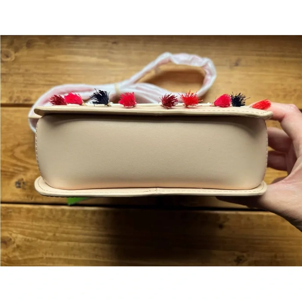 Kate Spade New York (KSNY) "Spice Things Up" Leather Camel Crossbody Bag - Picture 5 of 15